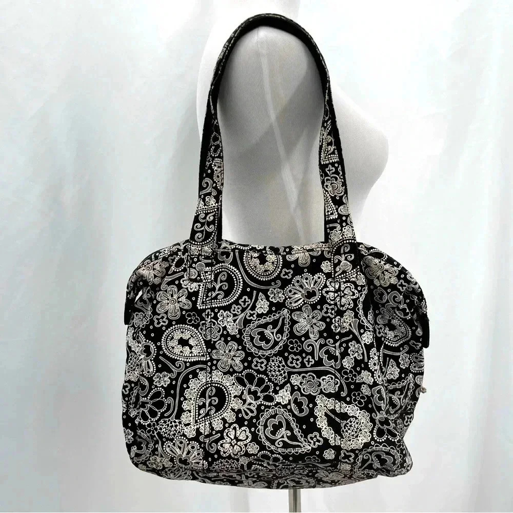 Thirty One Paisley Shoulder Bag Purse Black White Zip Closure Pockets 13”x14” - Picture 2 of 16